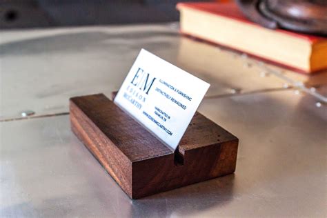 how to make a wooden business card holder